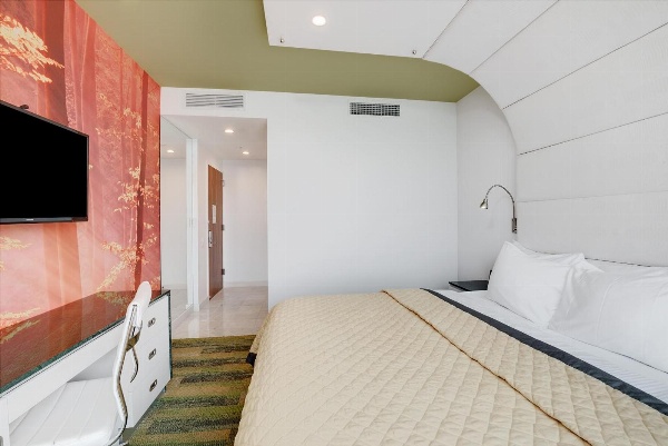Wyndham Garden Brooklyn Sunset Park image 5